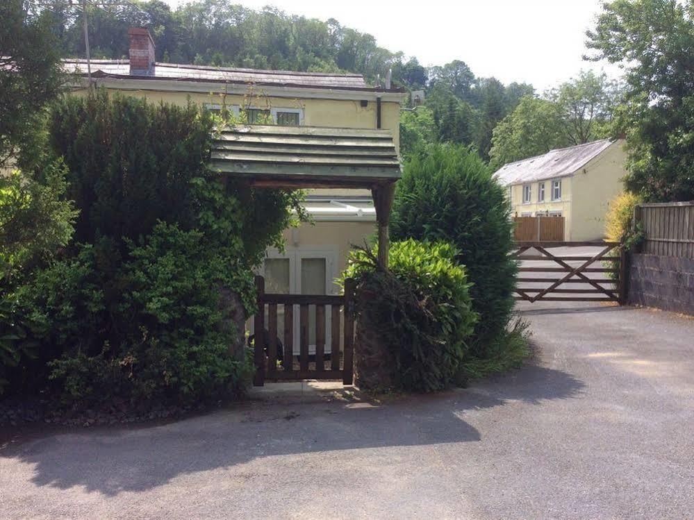 Afon Duad Inn Cwm-Duad Экстерьер фото
